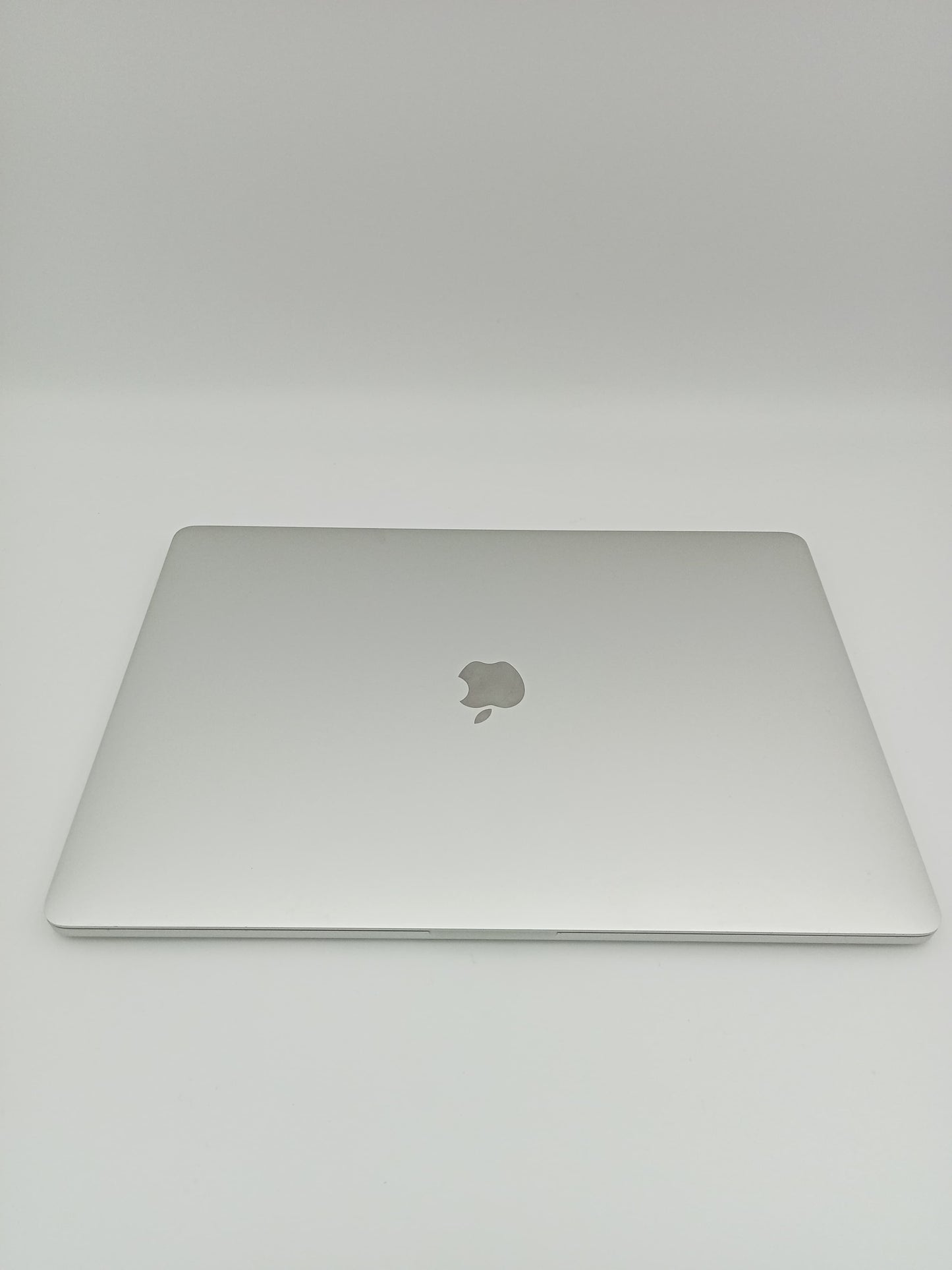 LAPTOP MacBook Pro (A1990) 2k 2019 Core i9 -9980HK Ram 32  SSD 512  Graphic Radeon pro 560x 4GB Screen 15