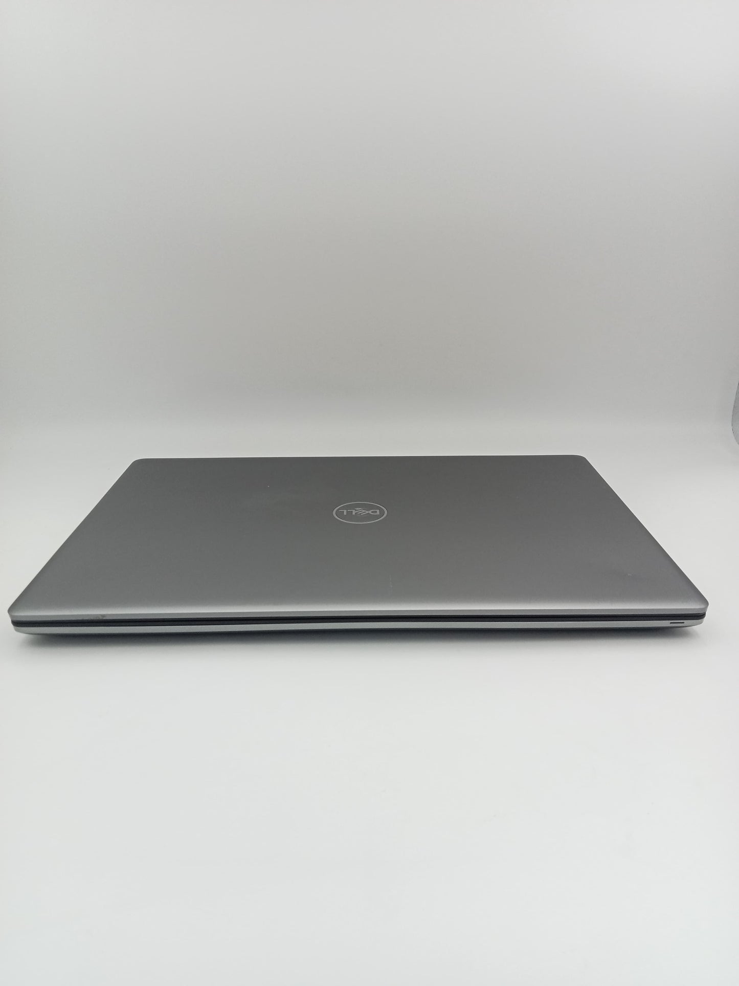 Dell Precision 7750 | XEON W-10855 CPU | 64 GB RAM | 1TB SSD Hard | 17.3 UHD inch Display | Screen with Graphic Nvidia RTX 5000 16 GB