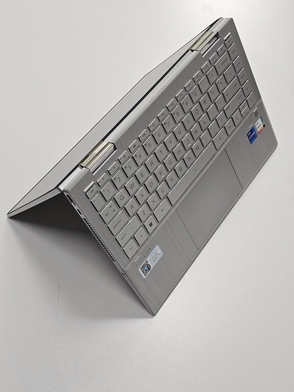 HP PAVILION - 14 - DY0164TU - CONVERTIBLE ( x360 , TOUCH ) ‘ CORE I7-1165G7 ‘ 16 GB DDR4 RAM ‘ 512 SSD ‘ 14 FHD INCH DISPLAY