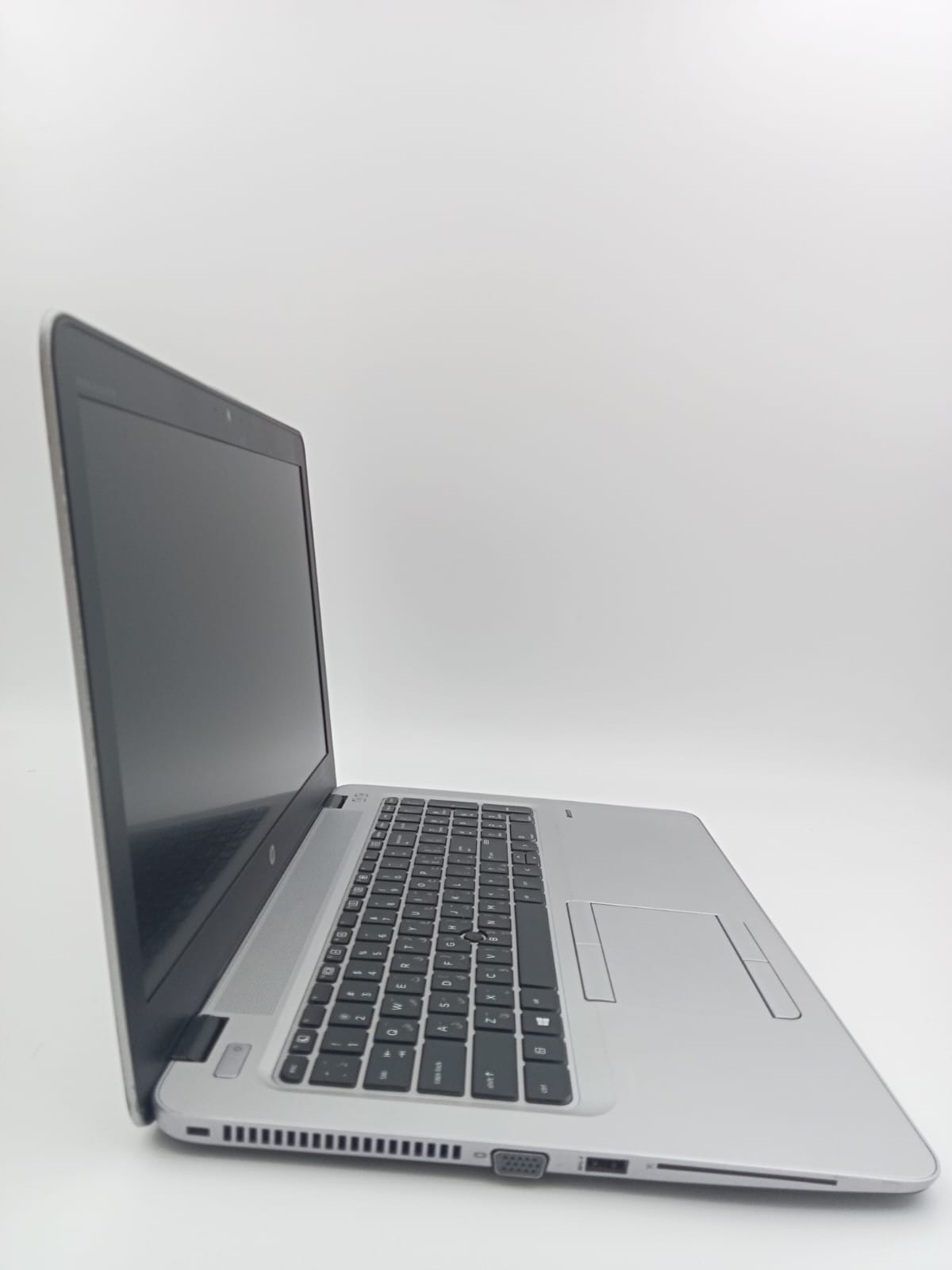 HP EliteBook 850 G5 | Core i7 - 6600U CPU | 8 GB DDR4 RAM | 256 HDD Hard | 15.6 FHD inch Display | Graphic AMD Radeon R7 M350