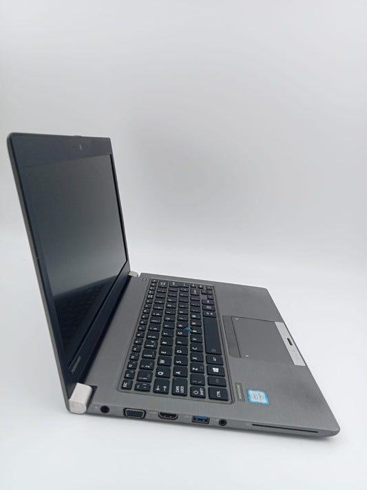 Toshiba Protage A30-C-1CA | Core i5 -6200U CPU | 8GB  RAM | 128 GB SSD Hard