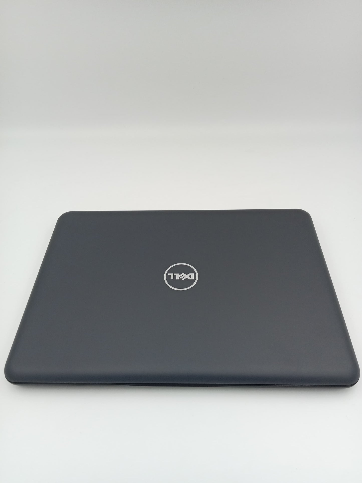 Dell Latitude 3380 | Core i3 - 6006U CPU | 8 GB DDR4 RAM | 256 SSD Hard | 13.3 FHD inch Display