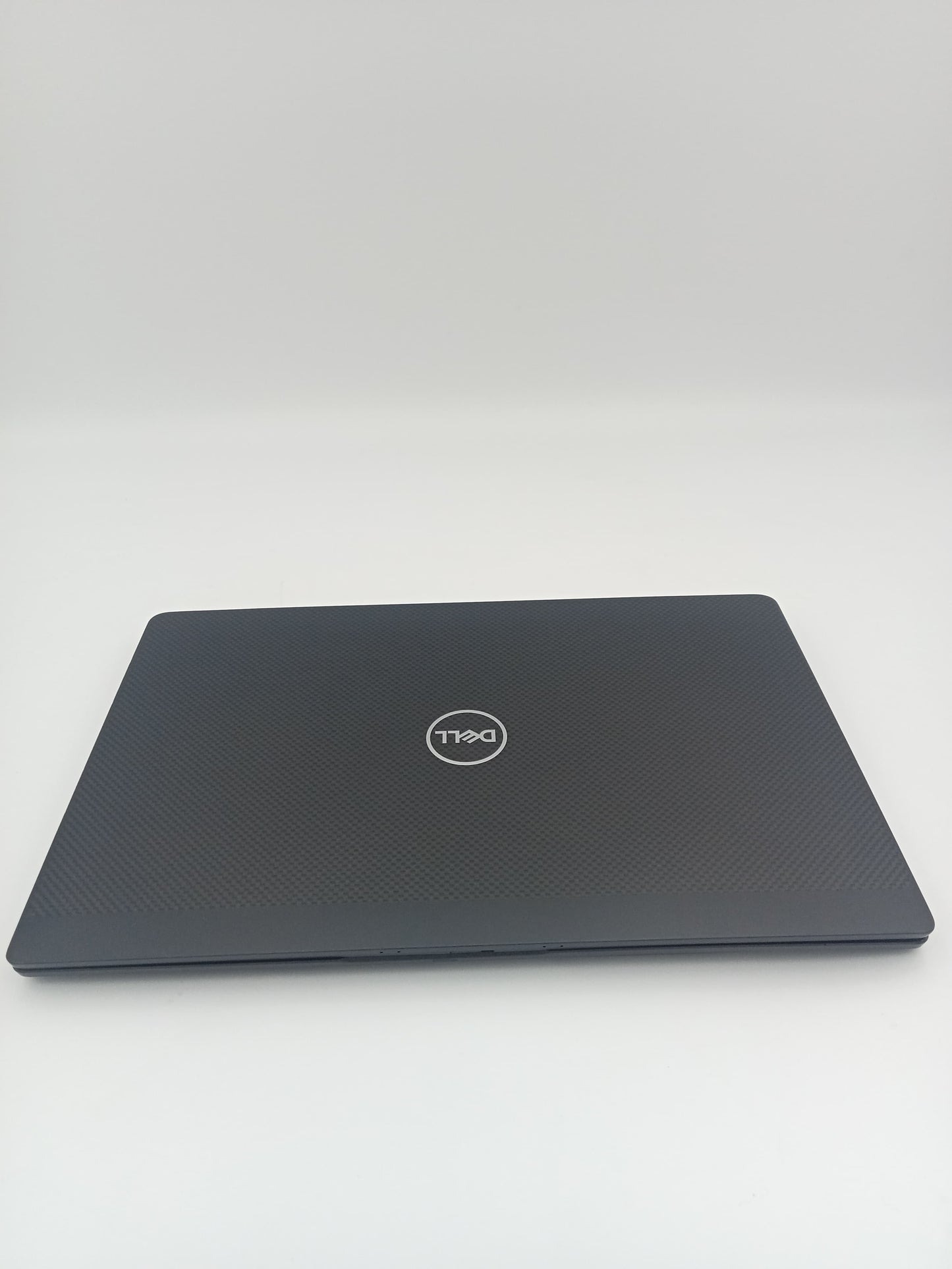 Dell Latitude 7410 | Core i7 - 10610U CPU | 32 GB DDR4 RAM | 512 SSD Hard | 14 FHD inch Display