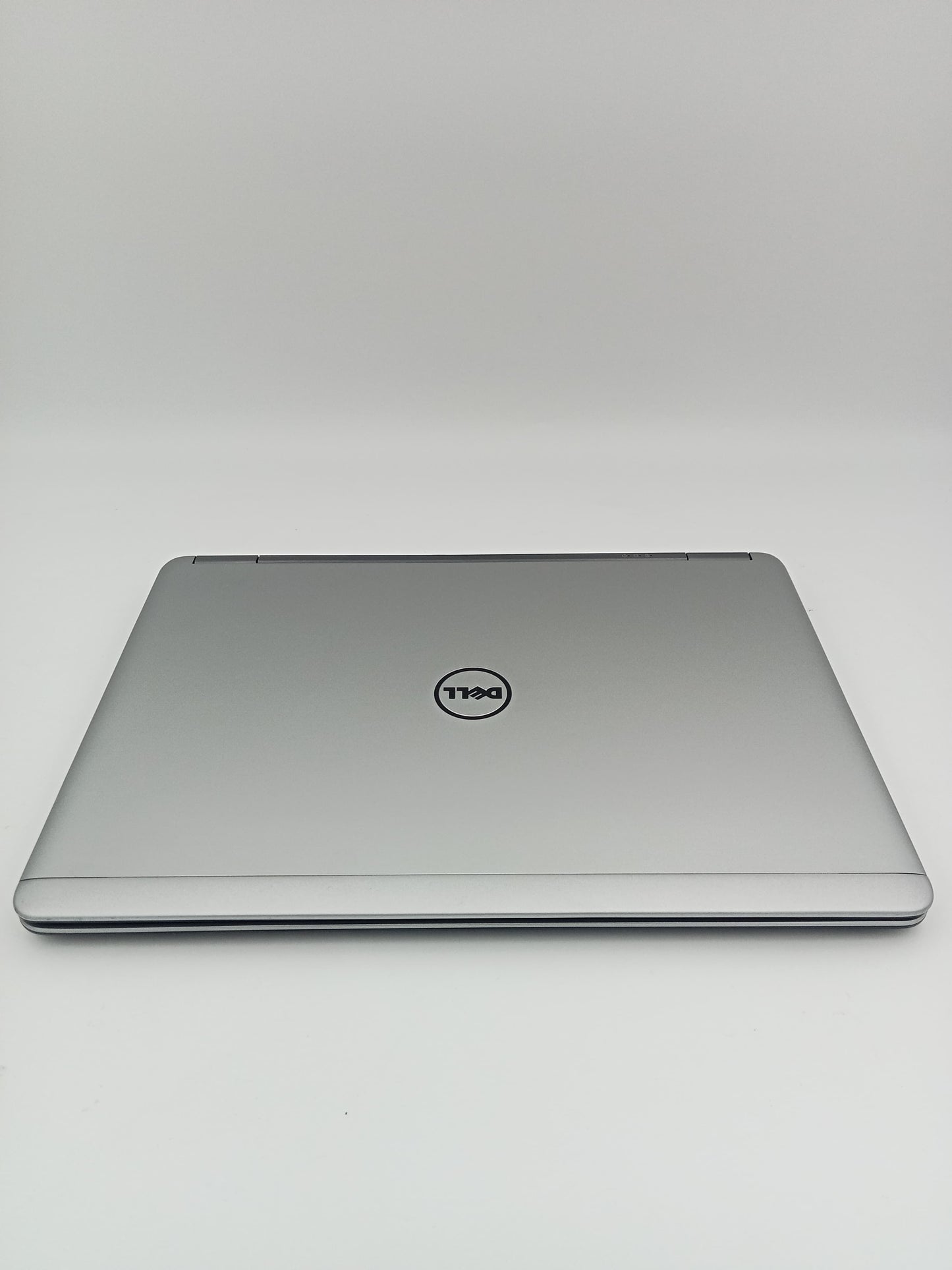 Dell Latitude 7440 | Core i5 - 4310U CPU | 8 GB DDR4 RAM | 128 SSD Hard | 14 FHD inch Display