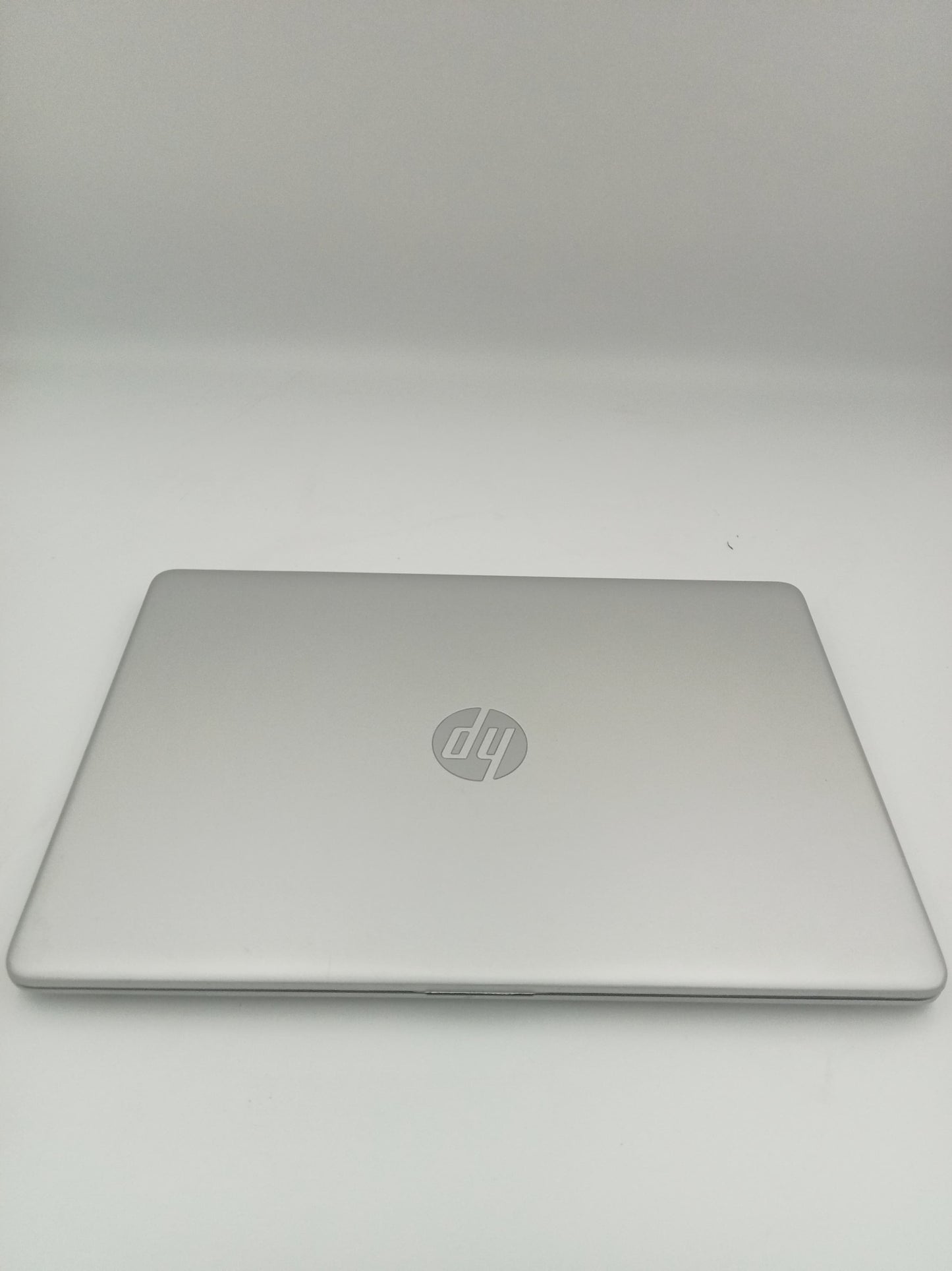 HP 15-QW0085nr Touch | Core i3 - 7020U CPU | 8 GB DDR4 RAM | 256 SSD Hard | 15.6 FHD inch Display