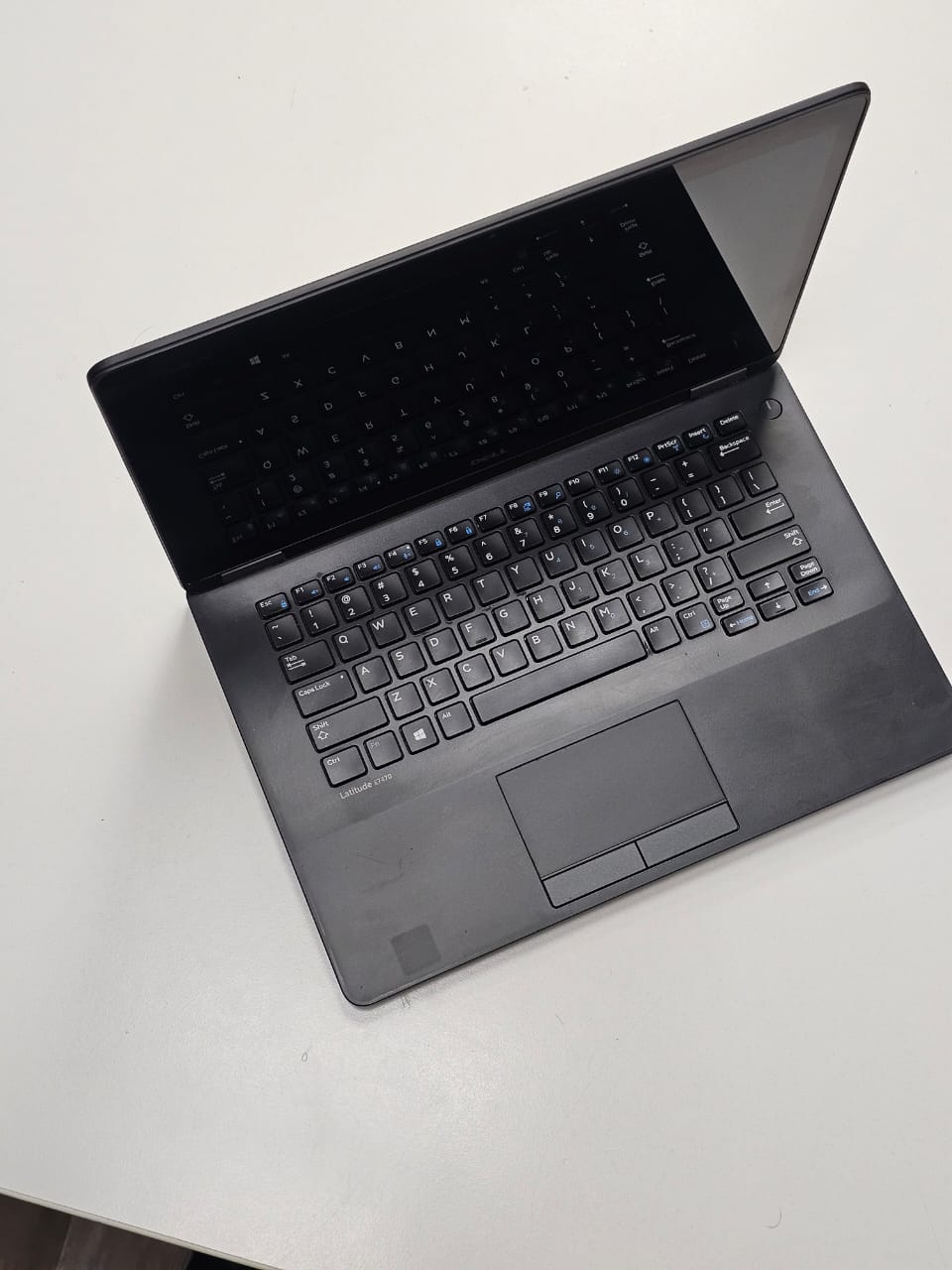 DELL LATITUDE E7470 ‘ CORE I5 - 6300U ‘ 16 GB DDR4 RAM  ‘  256 SSD ‘ 14 INCH FULL HD DISPLAY