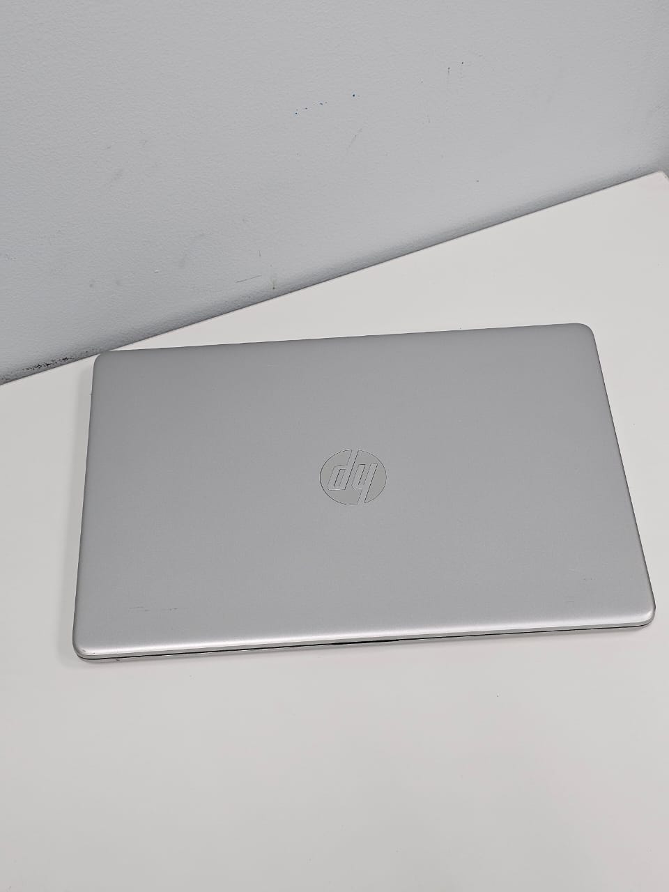 Hp laptop 15-dy2702dx ‘  Core i3 -1115 G4 ‘  8 GB DDR4 RAM ‘  256 SSD ‘  15.6 INCH FULL HD DISPLAY